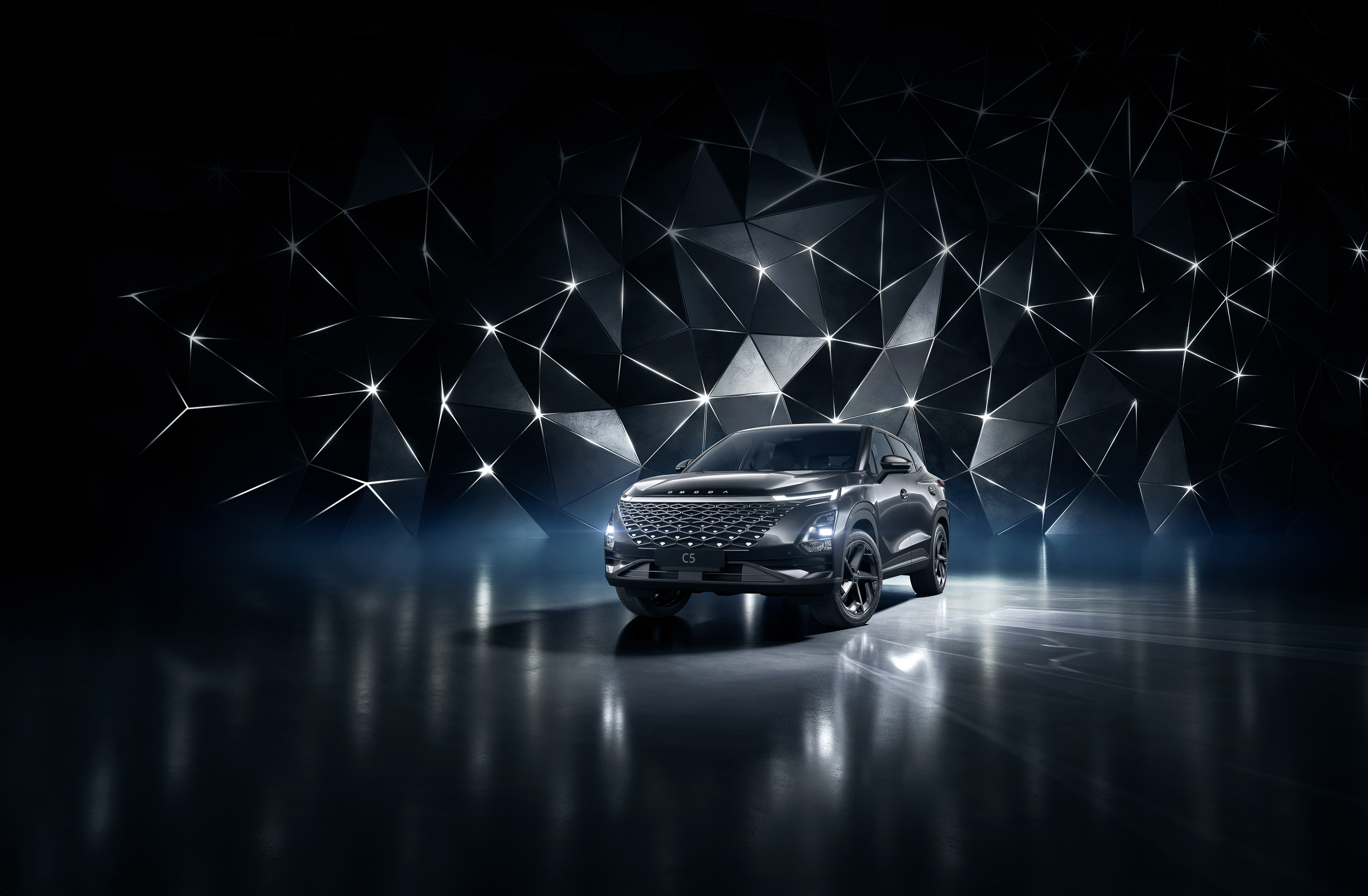 Марка OMODA представляет специальную серию флагманской модели OMODA C5  Black Diamond